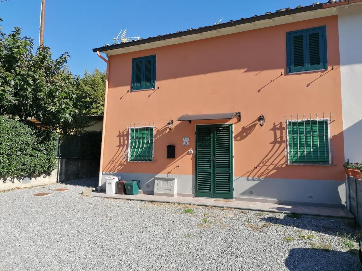 La Casina Da Lilli Vila Lucca Exterior foto